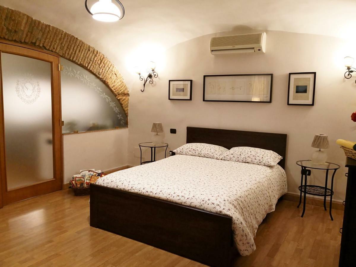 L' Arcata A Montesanto Villa Napoli Eksteriør bilde